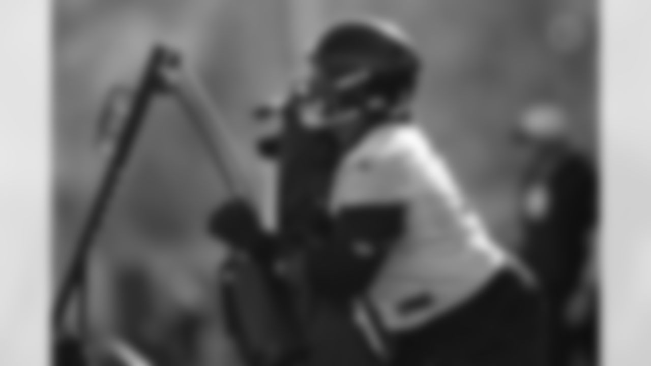 Pittsburgh Steelers offensive lineman Spencer Anderson (74) during practice at the UPMC Rooney Sports Complex preparing for a Week 10 matchup against the Los Angeles Chargers, Thursday, Nov. 6, 2025 in Pittsburgh, PA. (Alysa Rubin / Pittsburgh Steelers)