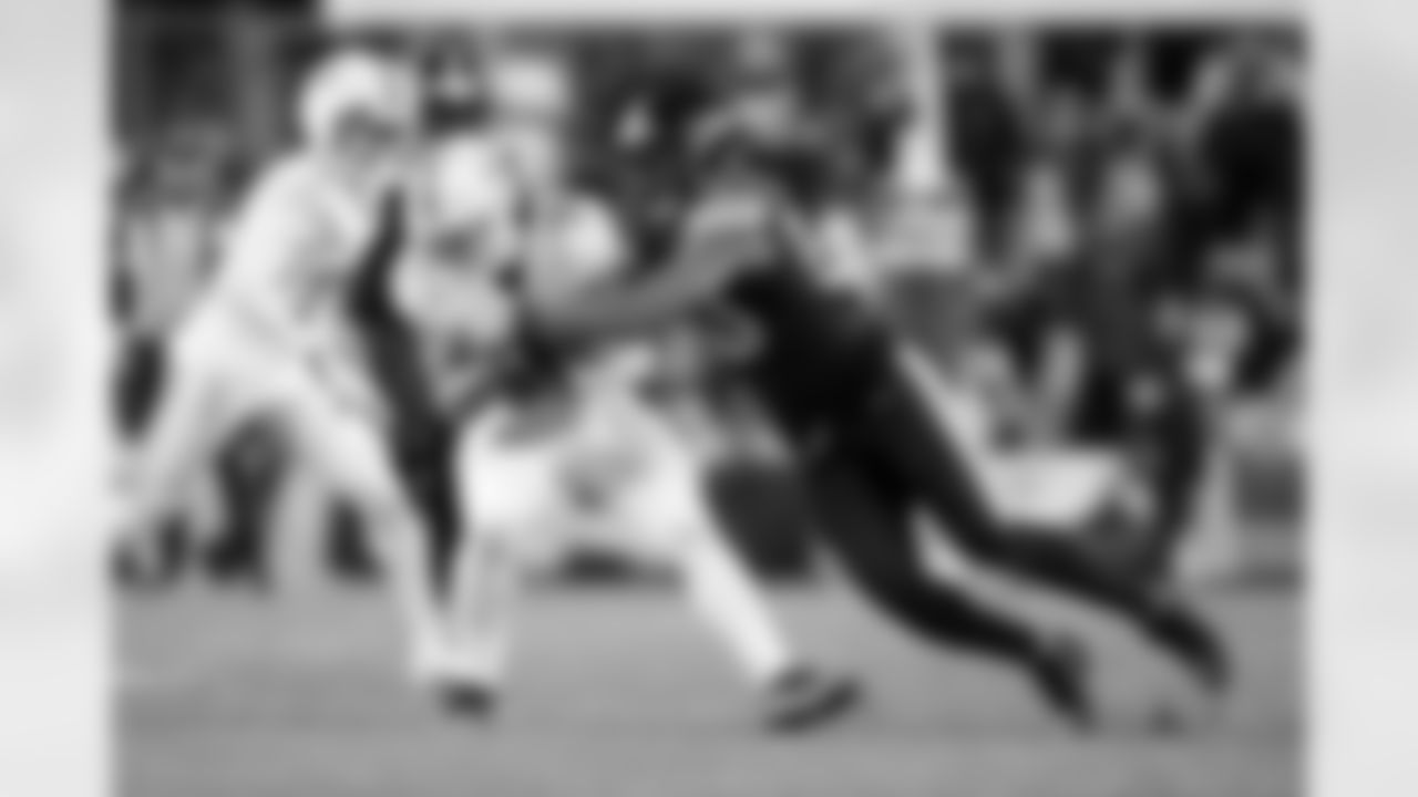 Pittsburgh Steelers linebacker Malik Harrison (50) during a regular season game between the Pittsburgh Steelers and the Miami Dolphins, Monday, Dec. 15, 2025 in Pittsburgh, PA. The Steelers defeated the Dolphins 28-15. (Karl Roser / Pittsburgh Steelers)