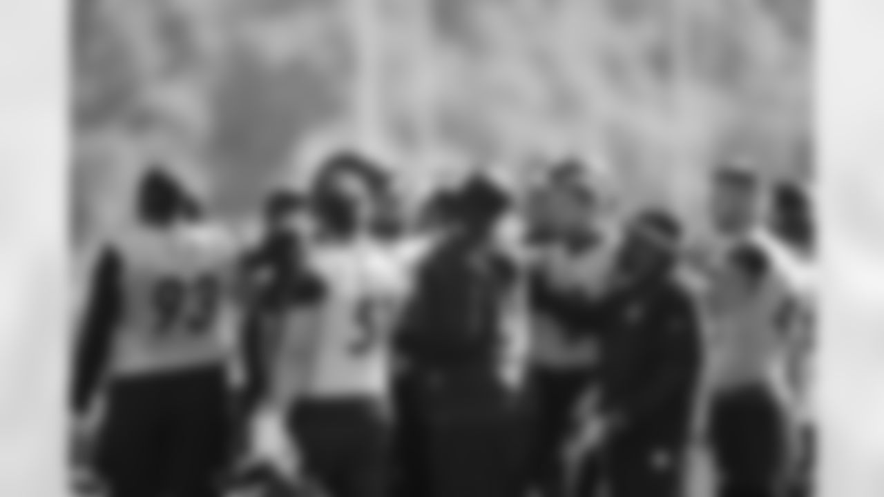 Pittsburgh Steelers defensive tackle Esezi Otomewo (93), Pittsburgh Steelers linebacker Nick Herbig (51), Pittsburgh Steelers defensive tackle Cameron Heyward (97), Pittsburgh Steelers defensive end Logan Lee (91), Pittsburgh Steelers linebacker Alex Highsmith (56), Pittsburgh Steelers linebacker Jack Sawyer (33), Pittsburgh Steelers defensive tackle Derrick Harmon (99), Pittsburgh Steelers linebacker T.J. Watt (90), Pittsburgh Steelers linebacker Julius Welschof (45), Pittsburgh Steelers defensive tackle Daniel Ekuale (96), Pittsburgh Steelers defensive end Yahya Black (94), Pittsburgh Steelers defensive tackle Keeanu Benton (95), Pittsburgh Steelers defensive line coach Karl Dunbar and Pittsburgh Steelers outside linebacker coach Denzel Martin during practice at the UPMC Rooney Sports Complex preparing for a Week 6 matchup against the Cleveland Browns, Monday, Oct. 6, 2025 in Pittsburgh, PA. (Alysa Rubin / Pittsburgh Steelers)
