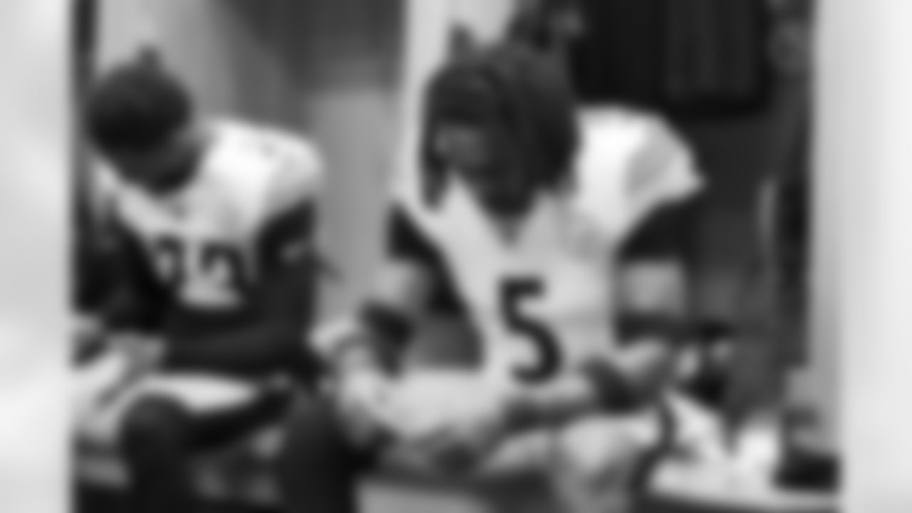 Pittsburgh Steelers cornerback Jalen Ramsey (5) during a regular season game between the Pittsburgh Steelers and the Chicago Bears, Sunday, Nov. 23, 2025 in Chicago, IL. (Karl Roser / Pittsburgh Steelers)