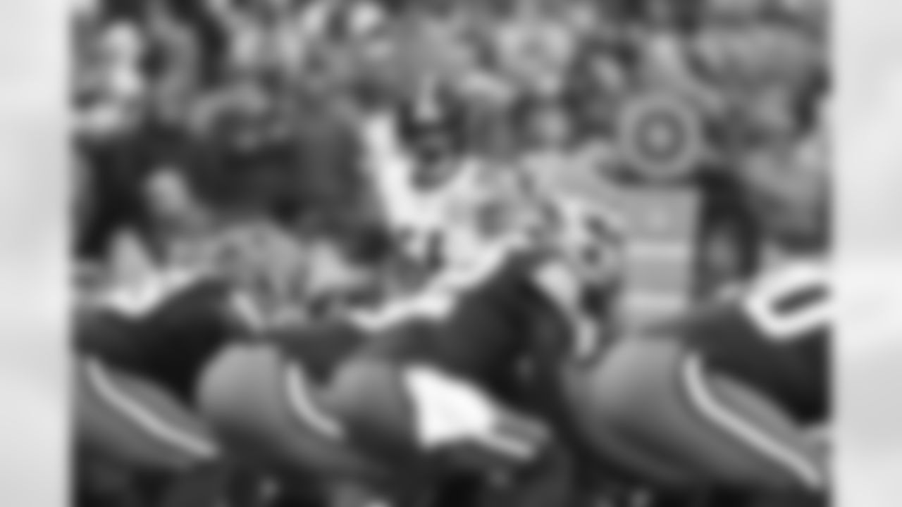 Pittsburgh Steelers linebacker Alex Highsmith (56) during a regular season game between the Pittsburgh Steelers and the Cleveland Browns, Sunday, Dec. 28, 2025 in Cleveland, OH. (Karl Roser / Pittsburgh Steelers)