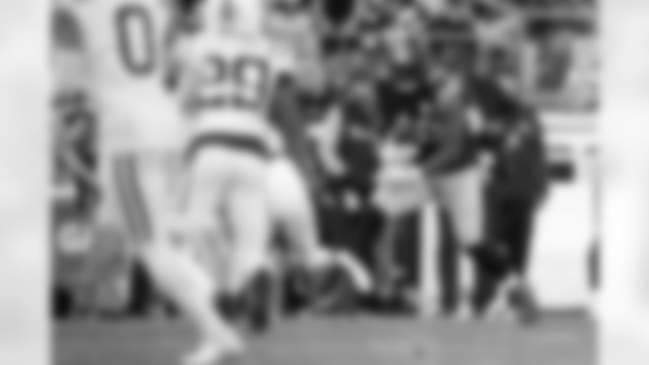 Pittsburgh Steelers tight end Darnell Washington (80) during a regular season game between the Pittsburgh Steelers and the Indianapolis Colts, Sunday, Nov. 2, 2025 in Pittsburgh, PA. The Steelers defeated the Colts 27-20. (Karl Roser / Pittsburgh Steelers)