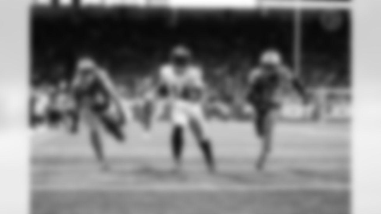 Pittsburgh Steelers running back Kenneth Gainwell (14) during a regular season game between the Pittsburgh Steelers and the Detroit Lions, Sunday, Dec. 21, 2025 in Detroit, MI. (Jared Wickerham / Pittsburgh Steelers)