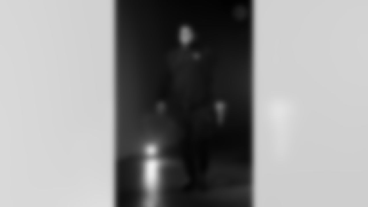 Pittsburgh Steelers center Zach Frazier (54) during a regular season game between the Pittsburgh Steelers and the Cincinnati Bengals, Sunday, Nov. 16, 2025 in Pittsburgh, PA. (Karl Roser / Pittsburgh Steelers)