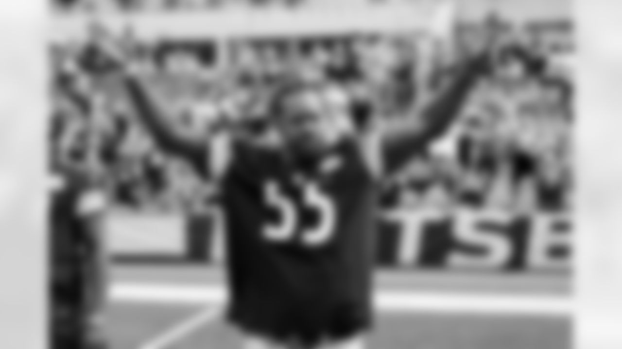 The Pittsburgh Steelers celebrated the 20th anniversary of Super Bowl XL during halftime of a regular season game between the Pittsburgh Steelers and the Indianapolis Colts, Sunday, Nov. 2, 2025 in Pittsburgh, PA. (Karl Roser / Pittsburgh Steelers)