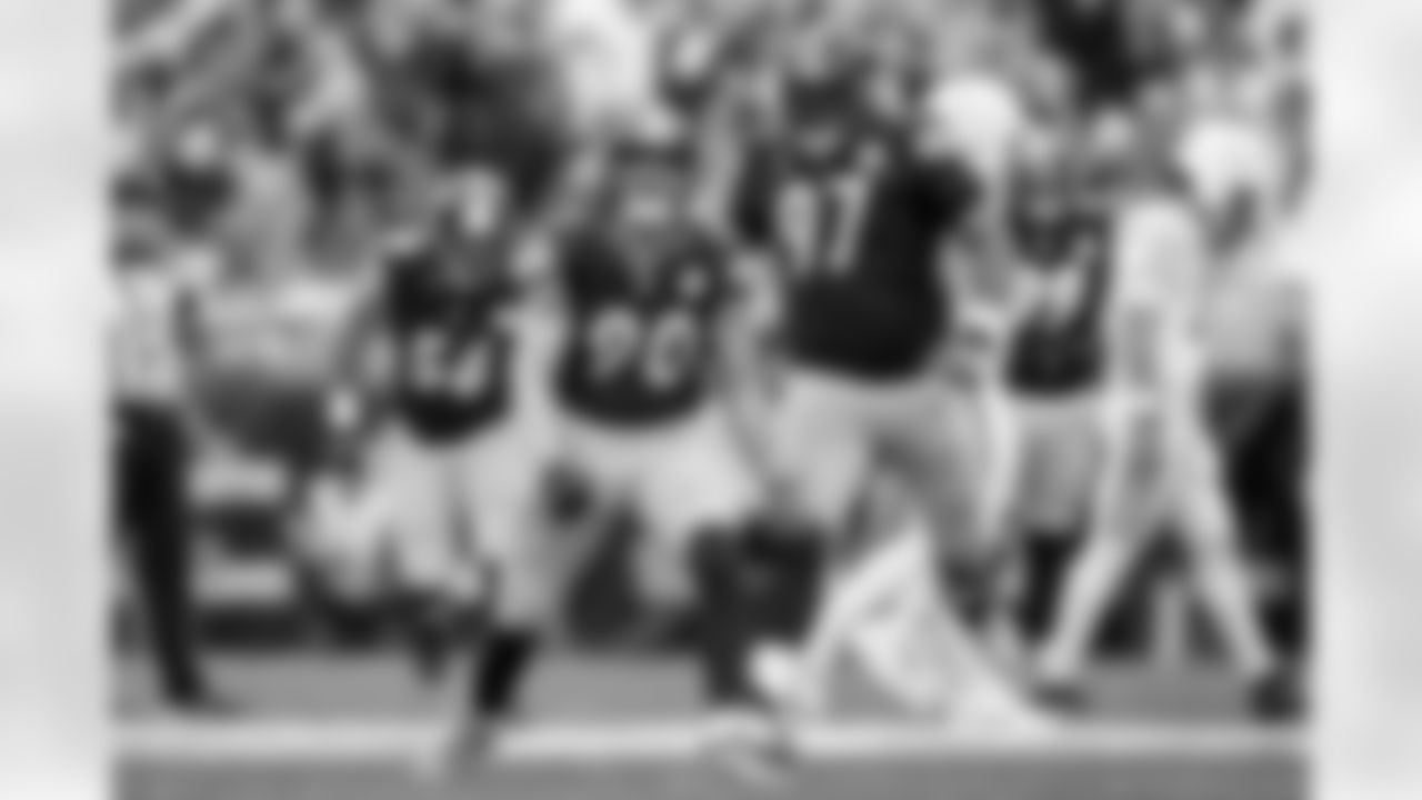 Pittsburgh Steelers linebacker T.J. Watt (90) and Pittsburgh Steelers defensive tackle Cameron Heyward (97) during a regular season game between the Pittsburgh Steelers and the Indianapolis Colts, Sunday, Nov. 2, 2025 in Pittsburgh, PA. The Steelers defeated the Colts 27-20. (Karl Roser / Pittsburgh Steelers)