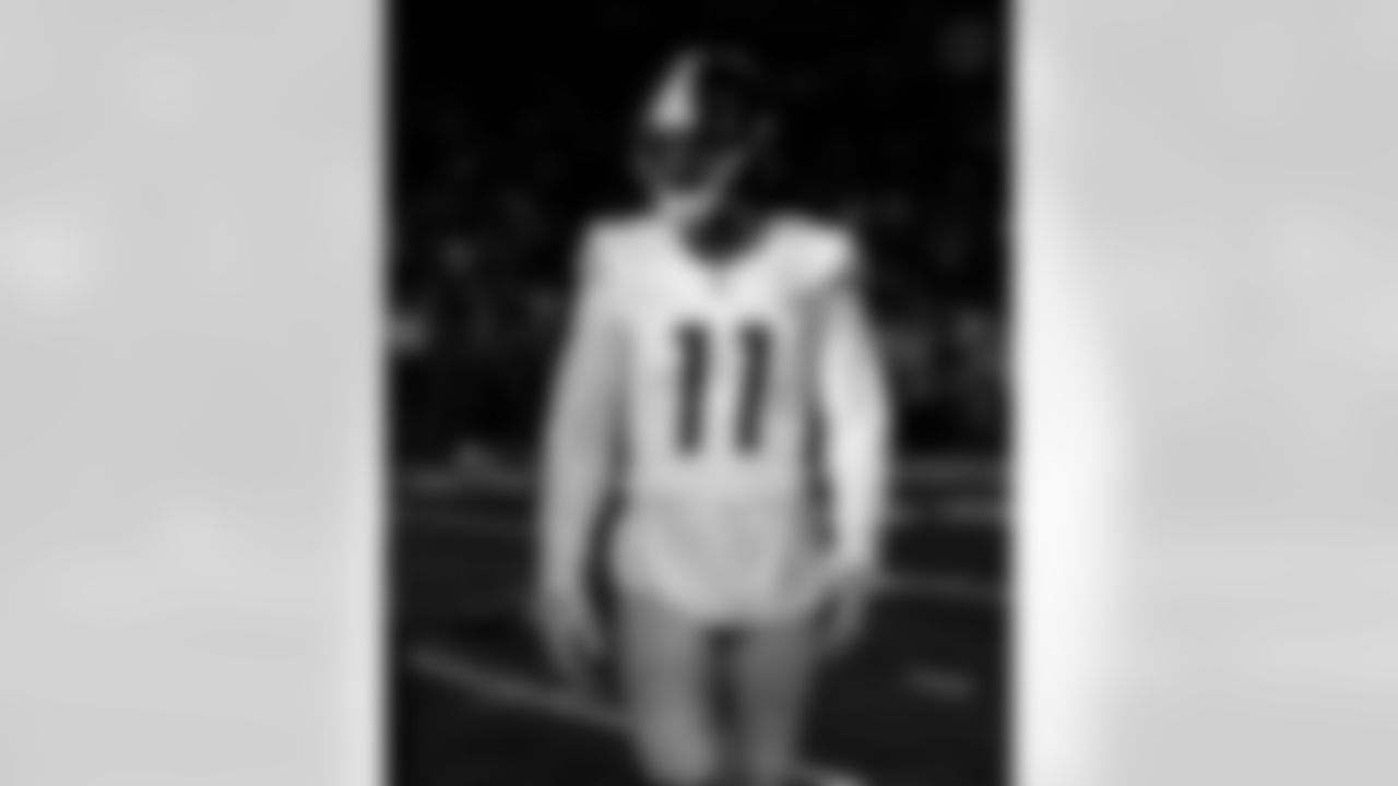 Pittsburgh Steelers wide receiver Marquez Valdes-Scantling (11) prior to a regular season game between the Pittsburgh Steelers and the Detroit Lions, Sunday, Dec. 21, 2025 in Detroit, MI. The Steelers defeated the Lions 29-24. (Alysa Rubin / Pittsburgh Steelers)