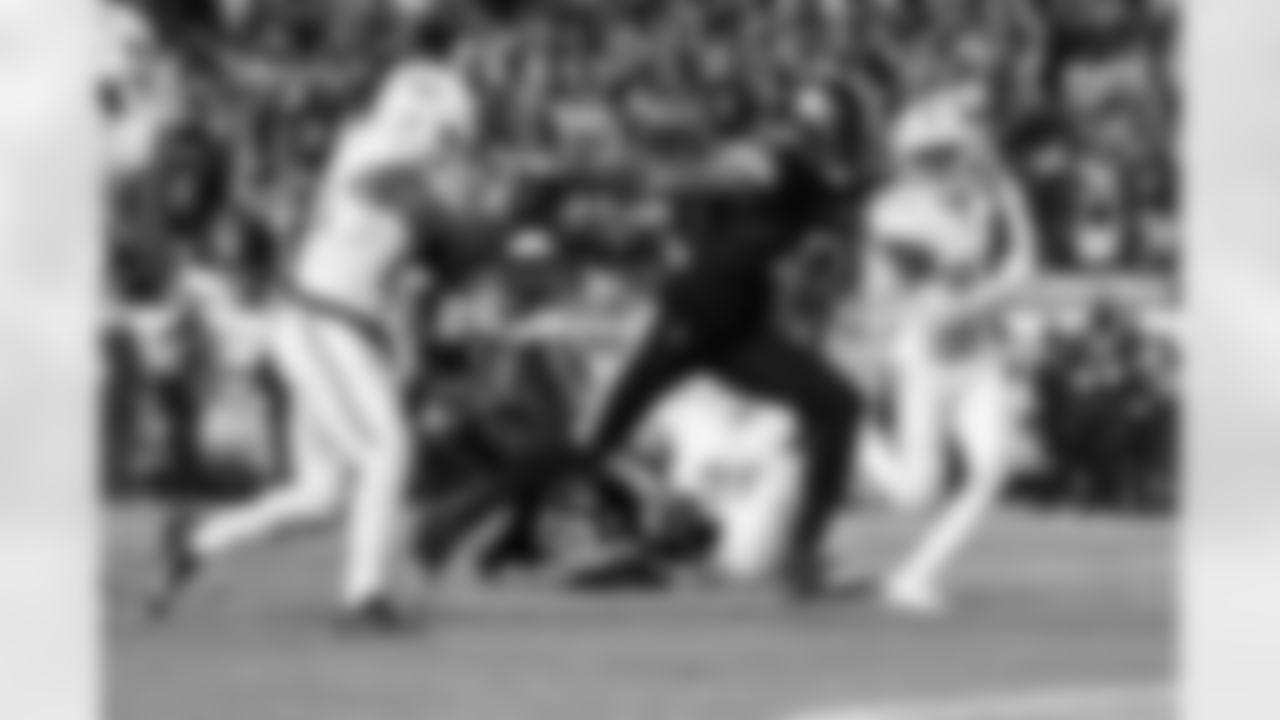 Pittsburgh Steelers wide receiver DK Metcalf (4) during a regular season game between the Pittsburgh Steelers and the Miami Dolphins, Monday, Dec. 15, 2025 in Pittsburgh, PA. (Alysa Rubin / Pittsburgh Steelers)