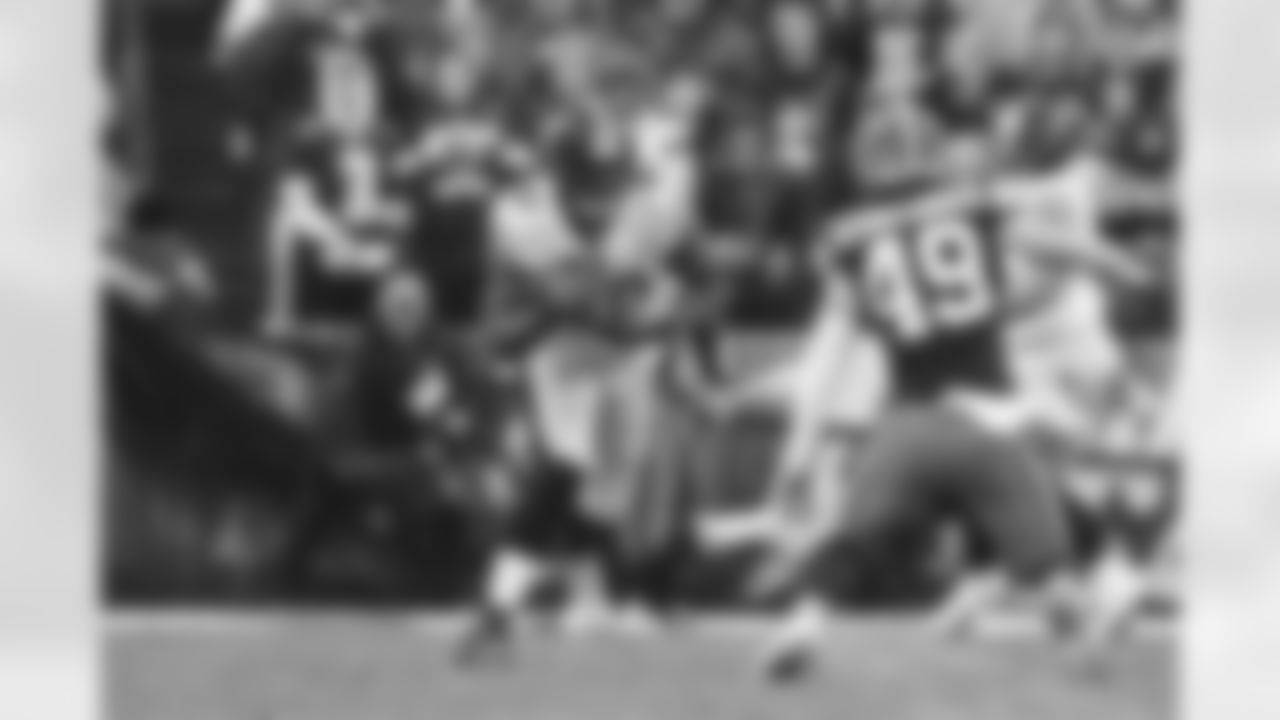 Pittsburgh Steelers tight end Darnell Washington (80) during a regular season game between the Pittsburgh Steelers and the Cleveland Browns, Sunday, Dec. 28, 2025 in Cleveland, OH. (Karl Roser / Pittsburgh Steelers)