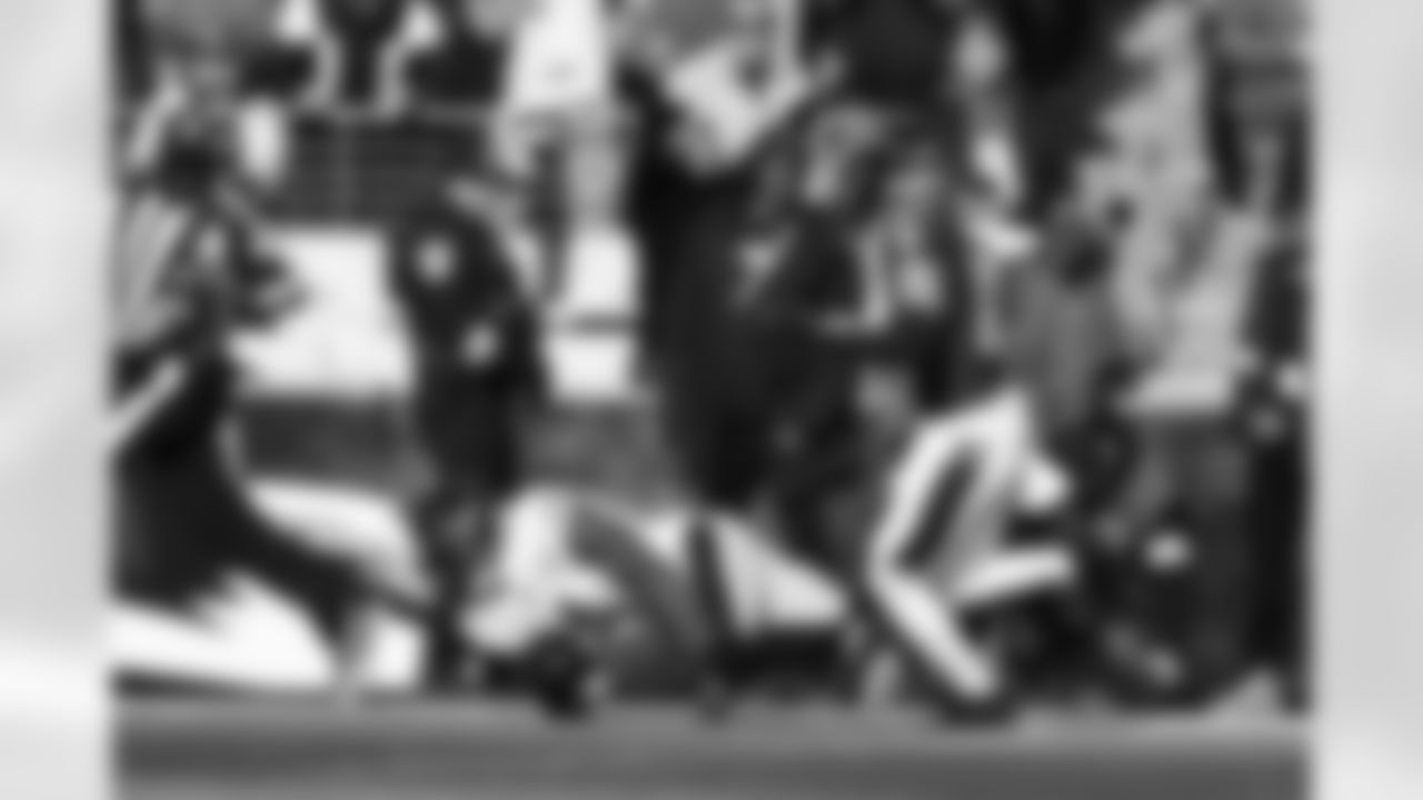 Pittsburgh Steelers wide receiver DK Metcalf (4) during a regular season game between the Pittsburgh Steelers and the Baltimore Ravens, Sunday, Dec. 7, 2025 in Baltimore, MD. (Jared Wickerham / Pittsburgh Steelers)
