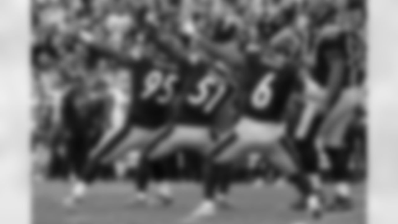 Pittsburgh Steelers linebacker Nick Herbig (51), Pittsburgh Steelers defensive tackle Keeanu Benton (95) and Pittsburgh Steelers linebacker Patrick Queen (6) celebrate during a regular season game between the Pittsburgh Steelers and the Cleveland Browns, Sunday, Oct. 12, 2025 in Pittsburgh, PA. The Steelers defeated the Browns 23-9. One of my favorite moments to capture following a sack is the celebrations that happen between players. (Taylor Ollason/ Pittsburgh Steelers)
Model: Nikon D6 Lens(mm): 220 ISO:1600 Aperture:4 Shutter:1/2500