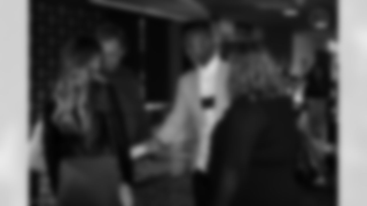 The Pittsburgh Steelers celebrated the 20th anniversary of Super Bowl XL during the Alumni Weekend Dinner at Acrisure Stadium benefitting the UPMC Sports Medicine Concussion Program, Saturday, Nov. 1, 2025 in Pittsburgh, PA. (Alysa Rubin / Pittsburgh Steelers)