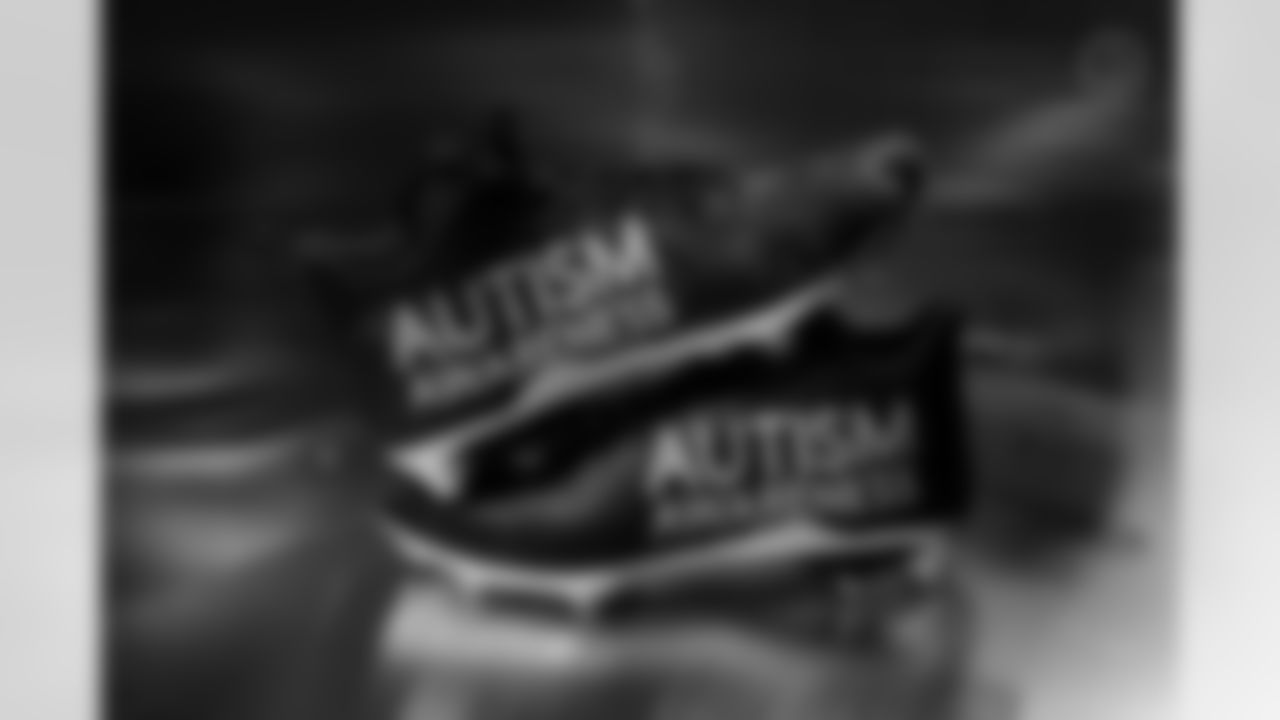 Pittsburgh Steelers offensive lineman Spencer Anderson (74) will showcase his custom cleats supporting autism awareness during Week 13. (Alysa Rubin / Pittsburgh Steelers)