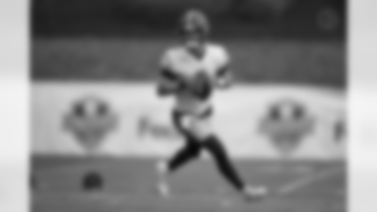 Pittsburgh Steelers quarterback Kyle Allen (4) trains at Saint Vincent College during the 2024 Steelers Training Camp on Thursday July 25, 2024 in Latrobe, PA. (Karl Roser / Pittsburgh Steelers)