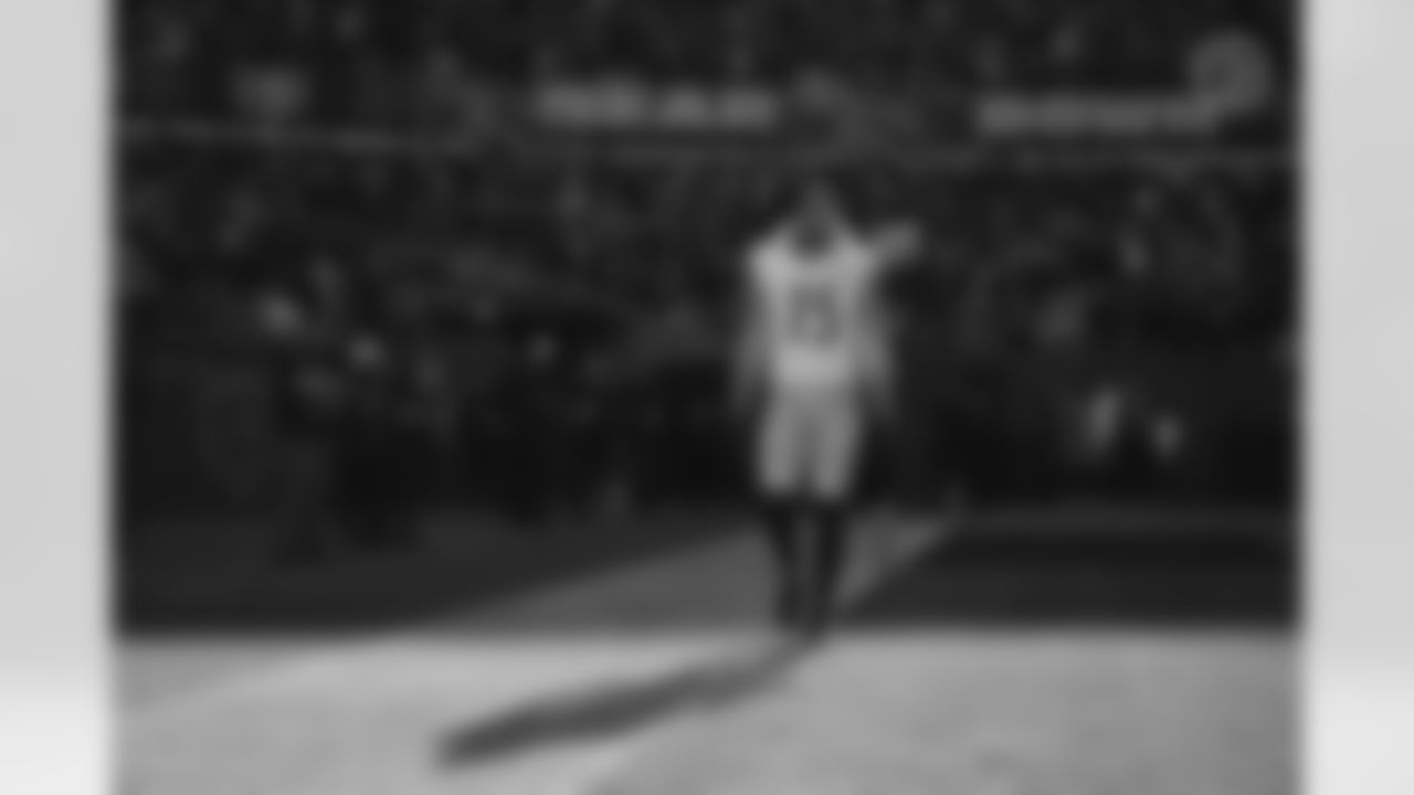 Pittsburgh Steelers wide receiver Ben Skowronek (15) during a regular season game between the Pittsburgh Steelers and the Chicago Bears, Sunday, Nov. 23, 2025 in Chicago, IL. (Alysa Rubin / Pittsburgh Steelers)