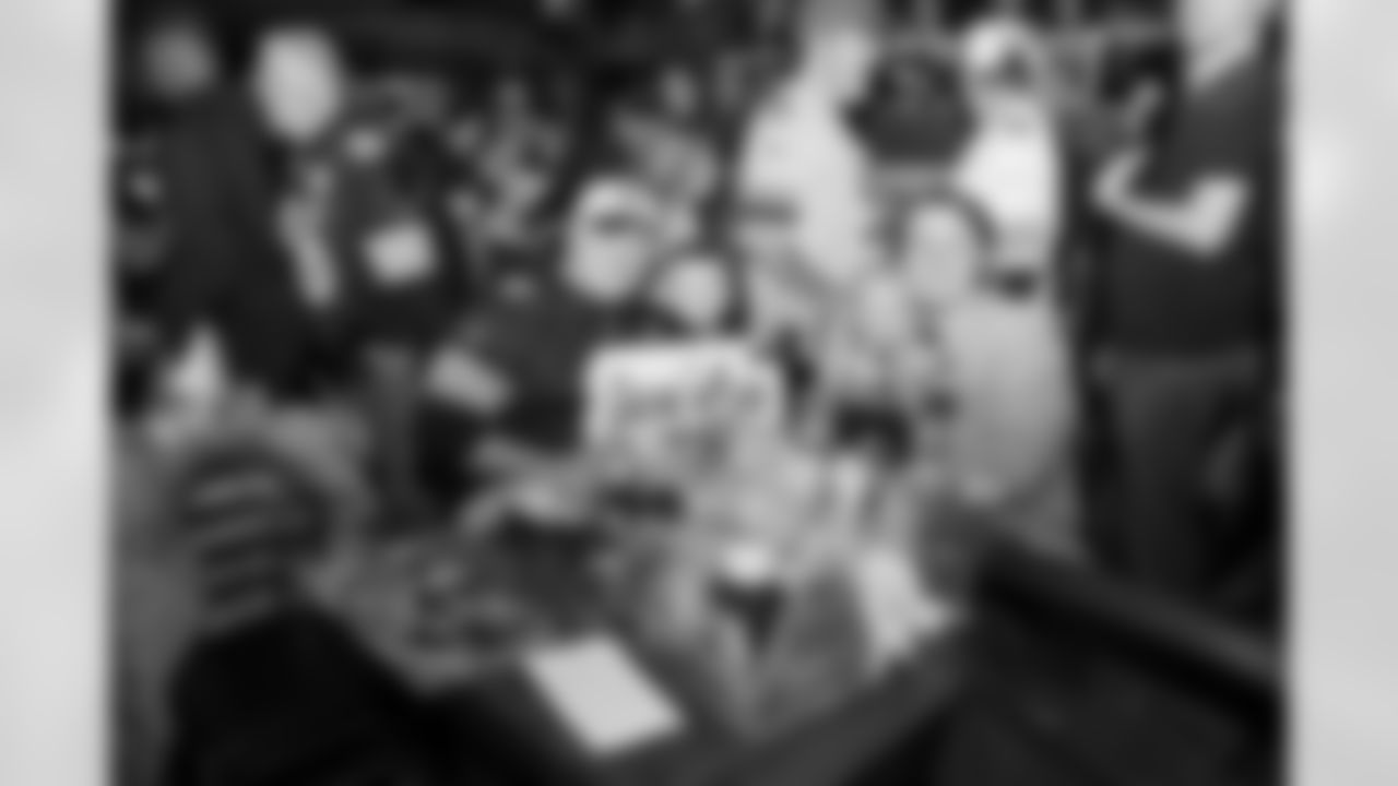 Pittsburgh Steelers fans attend the Steelers Nation Unite Playoff Party at Tequila Cowboy prior to the Wild Card game against the Houston Texans on Saturday, Jan. 10, 2026 in Pittsburgh, PA. (Arron Anastasia / Pittsburgh Steelers)