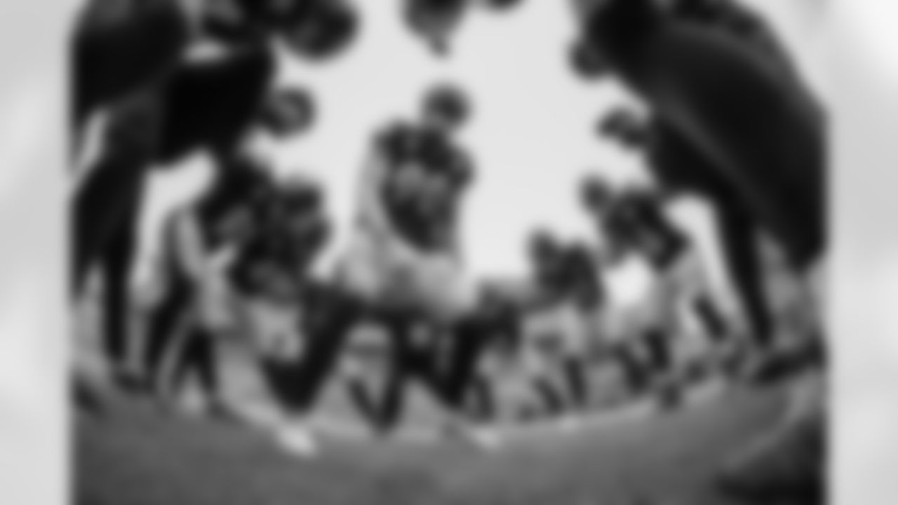 Pittsburgh Steelers linebacker T.J. Watt (90) ]during a regular season game between the Pittsburgh Steelers and the Kansas City Chiefs, Wednesday, Dec. 25, 2024 in Pittsburgh, PA. (Alysa Rubin / Pittsburgh Steelers)