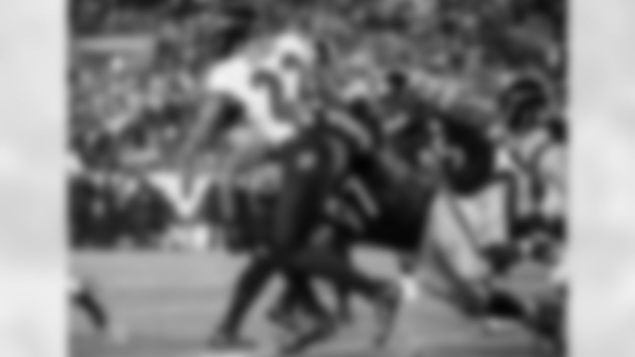 Pittsburgh Steelers defensive tackle Cameron Heyward (97) during a regular season game between the Pittsburgh Steelers and the Baltimore Ravens, Sunday, Jan. 4, 2026 in Pittsburgh, PA. The Steelers defeated the Ravens 26-24. (Taylor Ollason / Pittsburgh Steelers)