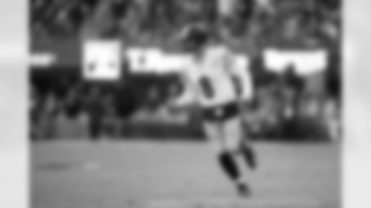 Pittsburgh Steelers quarterback Aaron Rodgers (8) during a regular season game between the Pittsburgh Steelers and the Baltimore Ravens, Sunday, Dec. 7, 2025 in Baltimore, MD. The Steelers defeated the Ravens 27-22. (Karl Roser / Pittsburgh Steelers)