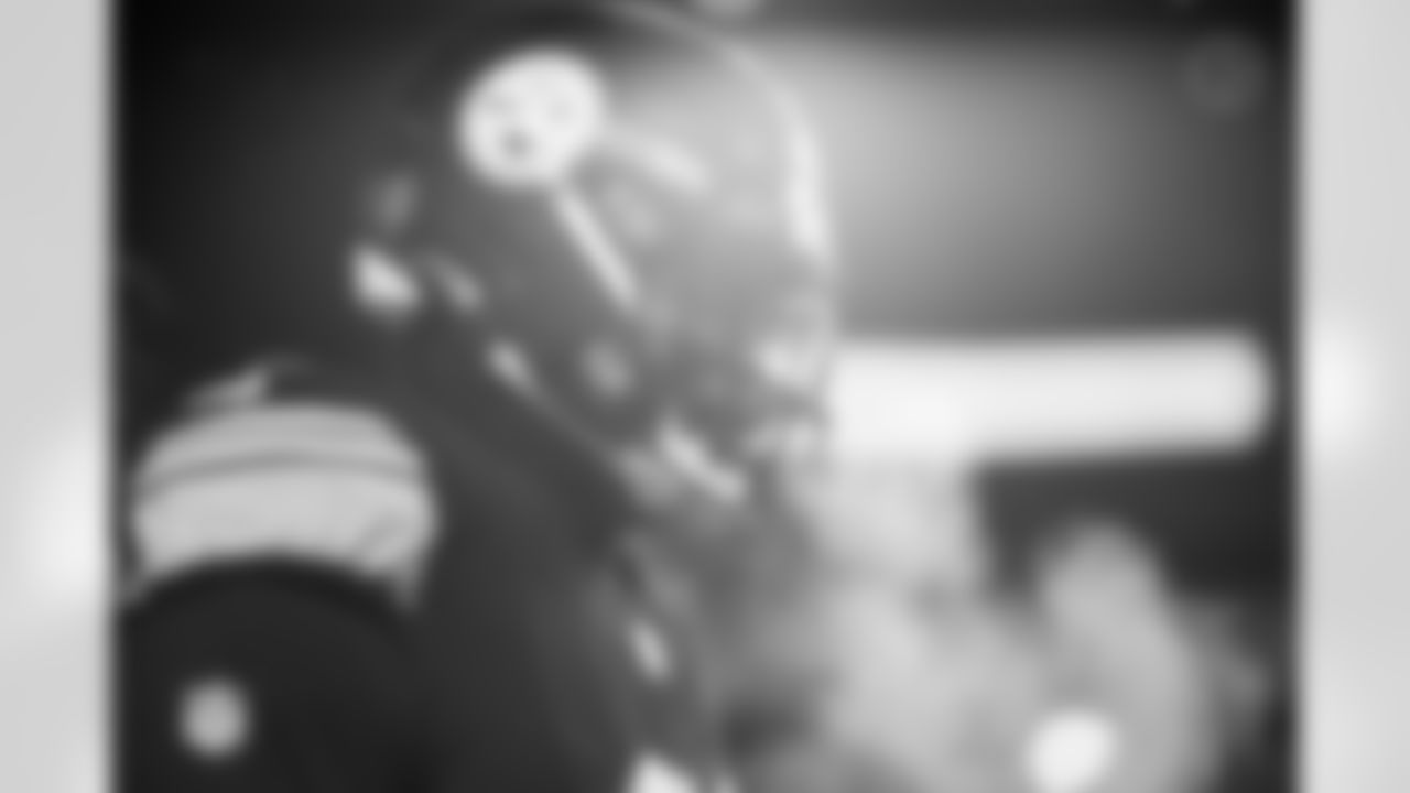 Pittsburgh Steelers defensive tackle Derrick Harmon (99) prior to a regular season game between the Pittsburgh Steelers and the Baltimore Ravens, Sunday, Jan. 4, 2026 in Pittsburgh, PA. The Steelers defeated the Ravens 26-24. (Karl Roser / Pittsburgh Steelers)