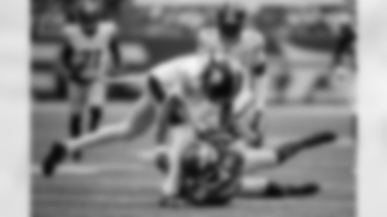 Pittsburgh Steelers cornerback Jalen Ramsey (5) tackles his opponent during a regular season game between the Pittsburgh Steelers and the New York Jets, Sunday, Sept. 7, 2025 in East Rutherford, NJ. The Steelers defeated the Jets 34-32. (Karl Roser / Pittsburgh Steelers)