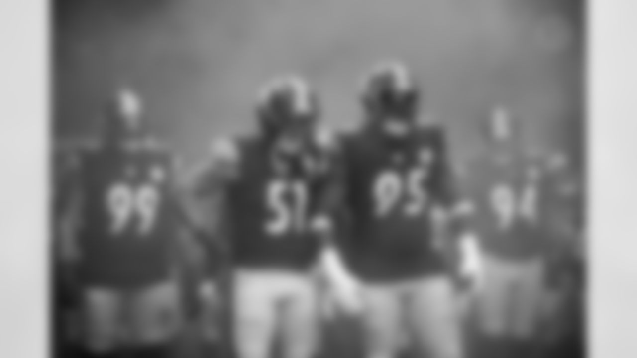 Pittsburgh Steelers linebacker Nick Herbig (51) and Pittsburgh Steelers defensive tackle Keeanu Benton (95) prior to a regular season game between the Pittsburgh Steelers and the Cincinnati Bengals, Sunday, Nov. 16, 2025 in Pittsburgh, PA. The Steelers defeated the Bengals 34-12. (Karl Roser / Pittsburgh Steelers)