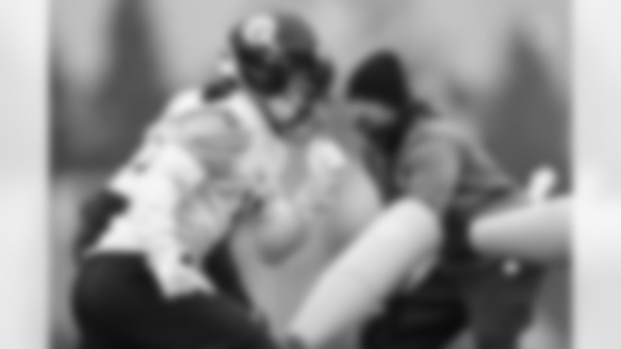 Pittsburgh Steelers wide receiver Roman Wilson (10) during practice at the UPMC Rooney Sports Complex preparing for a Week 12 matchup against the Chicago Bears, Thursday, Nov. 20, 2025 in Pittsburgh, PA. (Karl Roser / Pittsburgh Steelers)