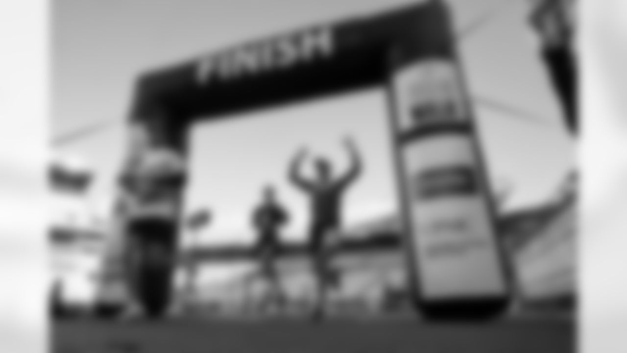 The Pittsburgh Steelers host the Annual Steelers 5k Race and Kids Fun Run on Monday, Sept. 1, 2025 in Pittsburgh, PA. (Taylor Ollason / Pittsburgh Steelers)