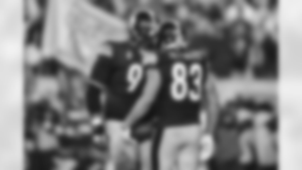 Pittsburgh Steelers defensive tackle Cameron Heyward (97) and tight end/fullback Connor Heyward (83) during a regular season game between the Pittsburgh Steelers and the Baltimore Ravens, Sunday, Jan. 4, 2026 in Pittsburgh, PA.  (Karl Roser / Pittsburgh Steelers)