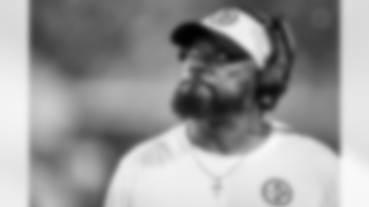 Pittsburgh Steelers head coach Mike Tomlin during a preseason game between the Pittsburgh Steelers and the Jacksonville Jaguars, on Saturday August 9, 2025 in Jacksonville, FL. (Karl Roser / Pittsburgh Steelers)