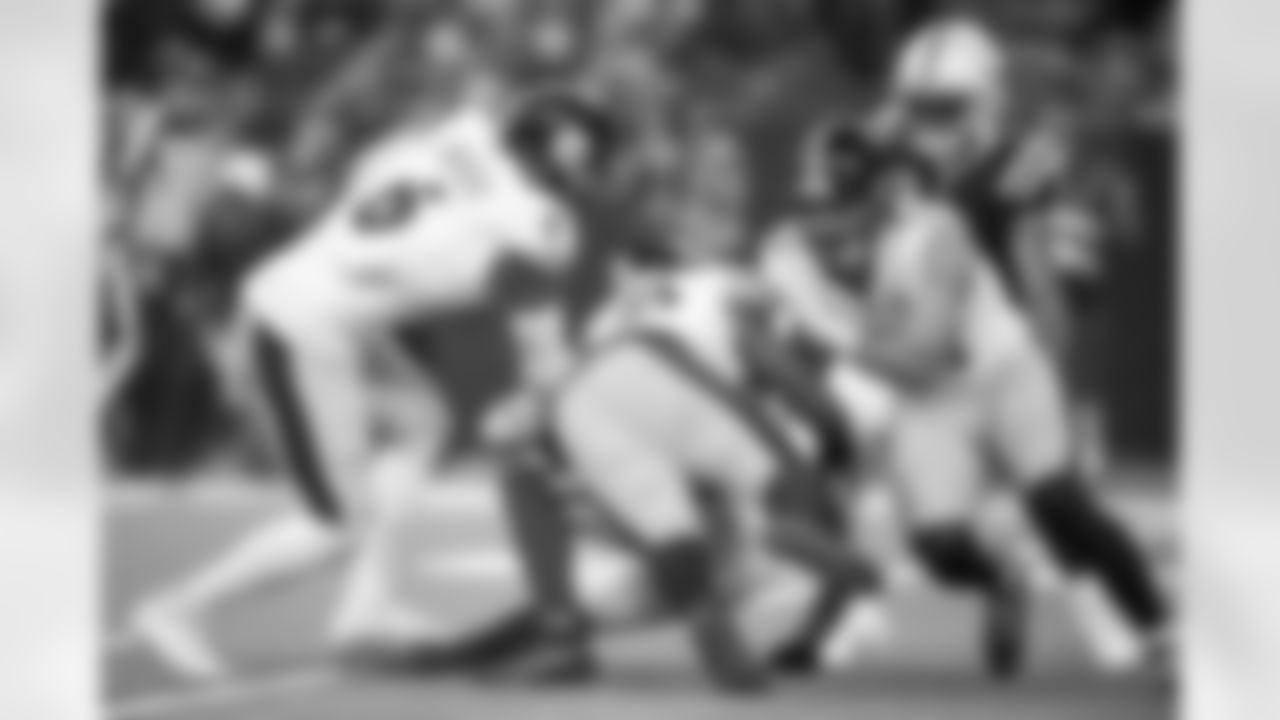 Pittsburgh Steelers linebacker Elandon Roberts (50), Pittsburgh Steelers linebacker Nick Herbig (51), and Pittsburgh Steelers linebacker Patrick Queen (6) during a regular season game between the Pittsburgh Steelers and the Indianapolis Colts, Sunday, Sept. 29, 2024 in Indianapolis, IN. The Colt beat the Steelers 27-24. (Karl Roser / Pittsburgh Steelers)