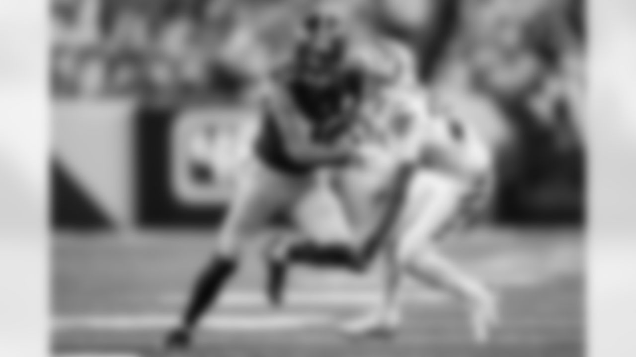 Pittsburgh Steelers wide receiver Scotty Miller (13) catches a pass during a regular season game against the Cincinnati Bengals, Thursday, Oct. 16, 2025 in Cincinnati, OH. The Bengals beat the Steelers 33-31. (Alysa Rubin / Pittsburgh Steelers)