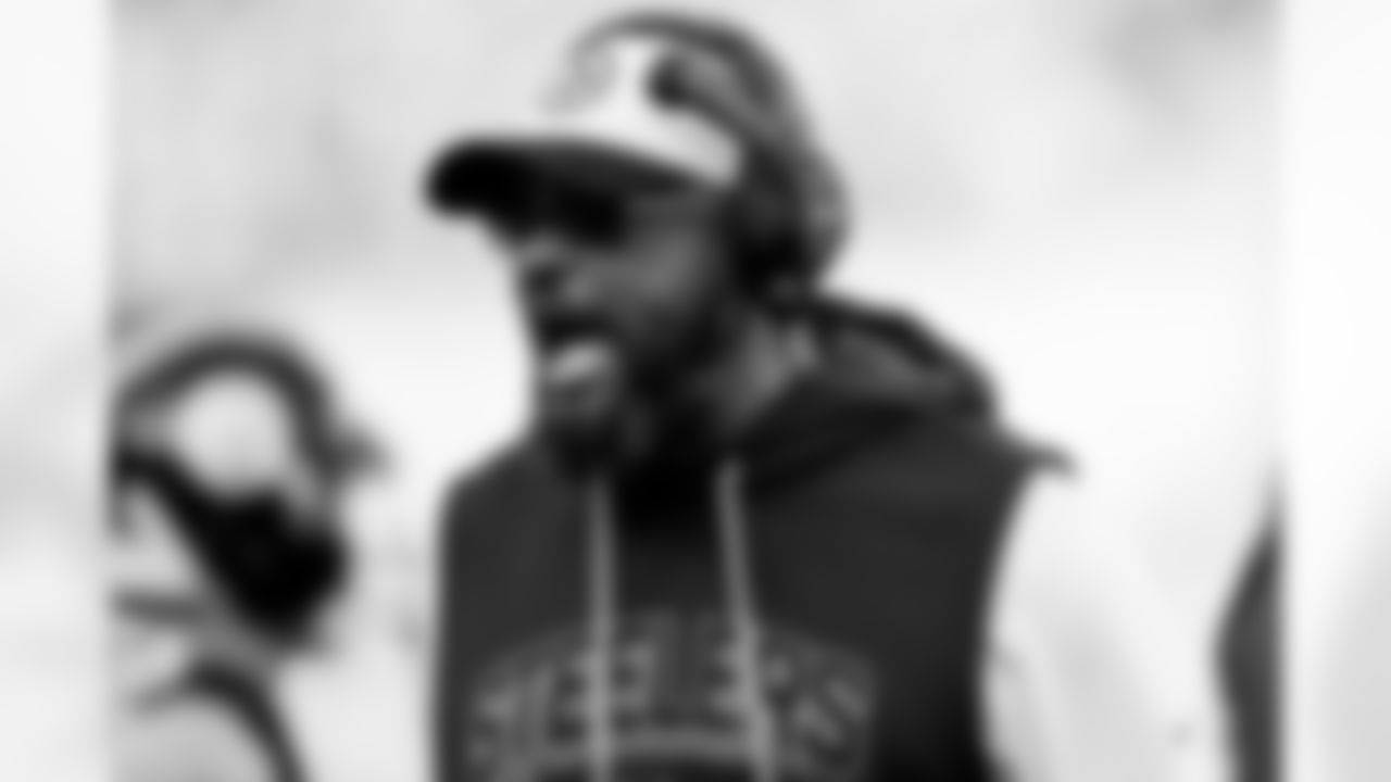 Pittsburgh Steelers head coach Mike Tomlin during a regular season game between the Pittsburgh Steelers and the Indianapolis Colts, Sunday, Nov. 2, 2025 in Pittsburgh, PA. (Alysa Rubin / Pittsburgh Steelers)