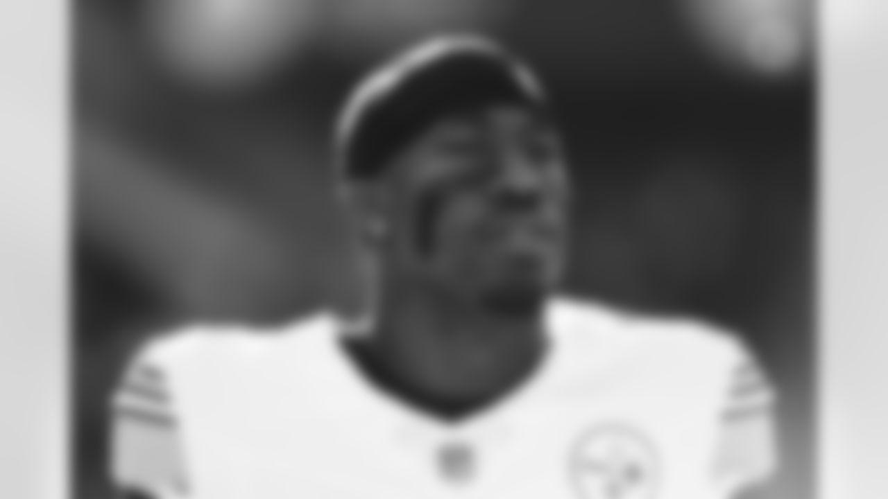 Pittsburgh Steelers cornerback Joey Porter Jr. (24) during a regular season game between the Pittsburgh Steelers and the Chicago Bears, Sunday, Nov. 23, 2025 in Chicago, IL. (Nick Smith / Pittsburgh Steelers)