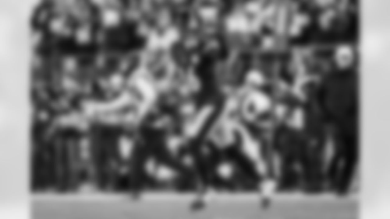 Pittsburgh Steelers wide receiver Adam Thielen (16) during a postseason Wild Card game between the Pittsburgh Steelers and the Houston Texans, Monday, Jan. 12, 2026 in Pittsburgh, PA. (Alysa Rubin / Pittsburgh Steelers)