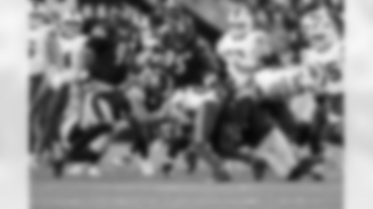 Pittsburgh Steelers linebacker Malik Harrison (50) and linebacker Nick Herbig (51) during a regular season game between the Pittsburgh Steelers and the Buffalo Bills, Sunday, Nov. 30, 2025 in Pittsburgh, PA.  (Karl Roser / Pittsburgh Steelers)