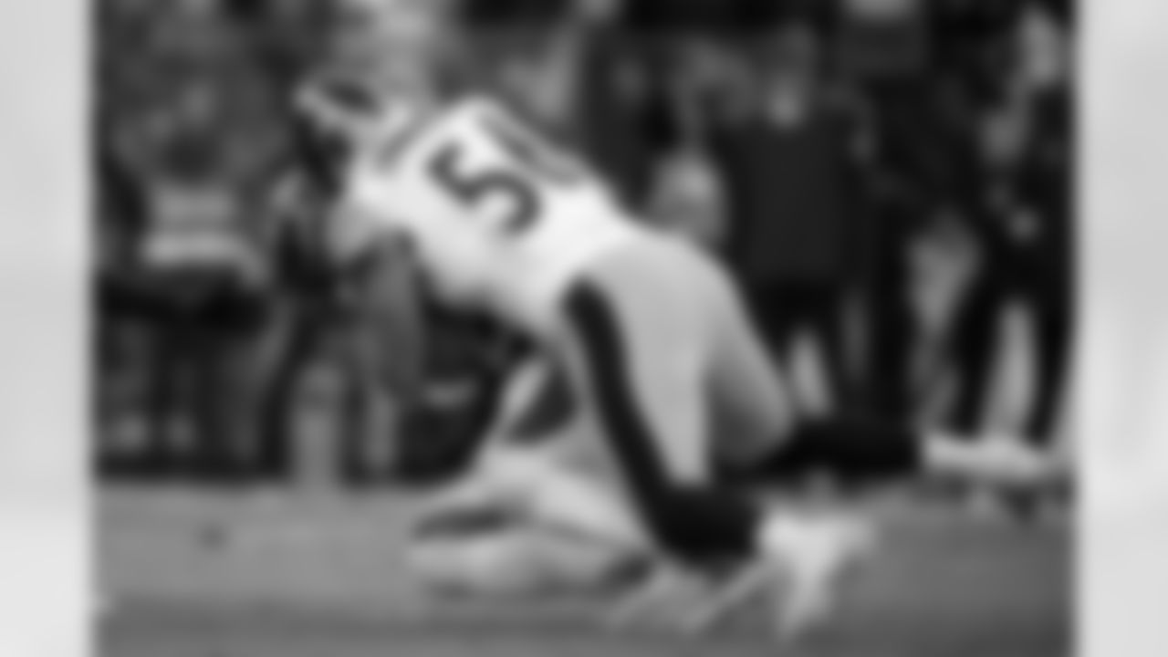 Pittsburgh Steelers linebacker Alex Highsmith (56) during a regular season game between the Pittsburgh Steelers and the Baltimore Ravens, Sunday, Dec. 7, 2025 in Baltimore, MD. The Steelers defeated the Ravens 27-22. (Karl Roser / Pittsburgh Steelers)