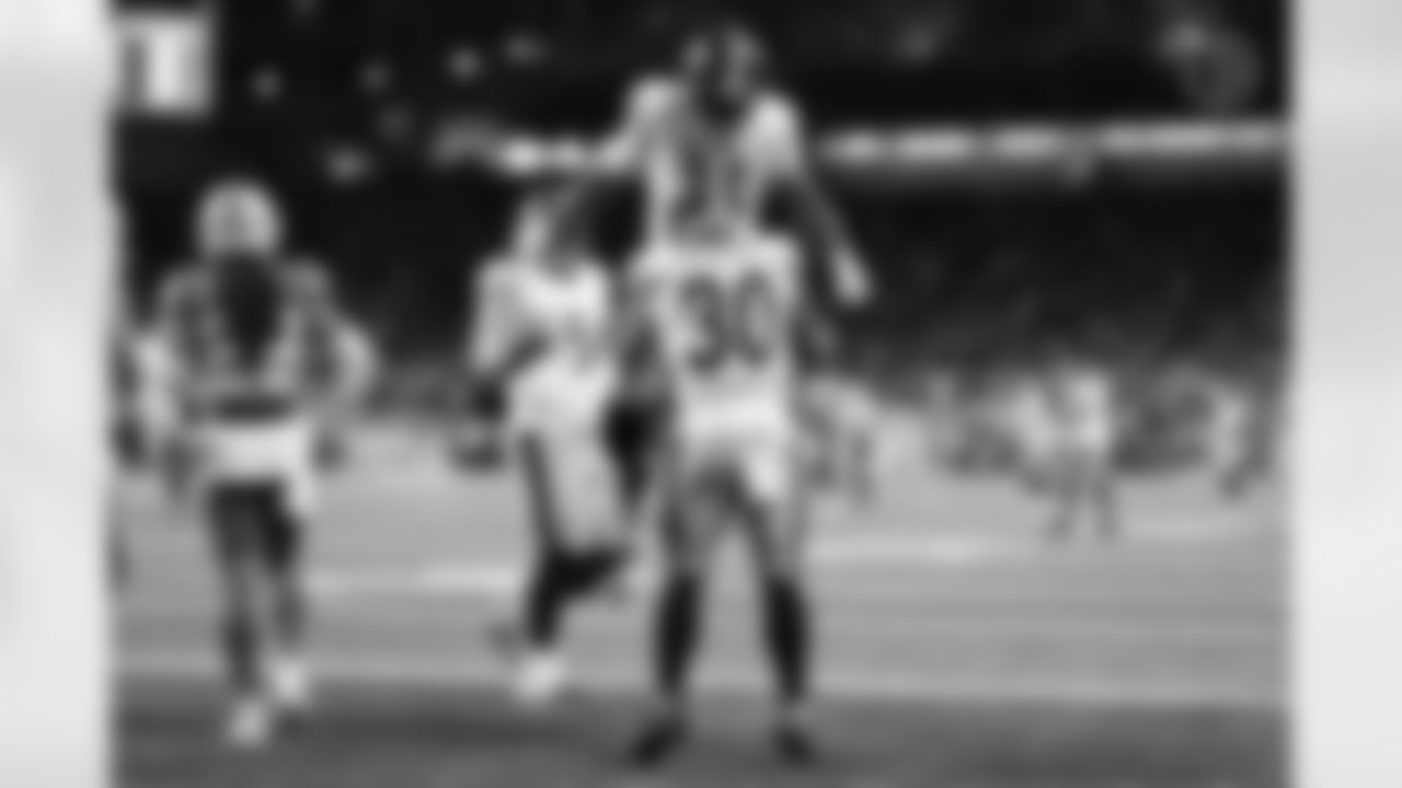 Pittsburgh Steelers running back Jaylen Warren (30) and Pittsburgh Steelers running back Kenneth Gainwell (14) during a regular season game between the Pittsburgh Steelers and the Detroit Lions, Sunday, Dec. 21, 2025 in Detroit, MI. (Karl Roser / Pittsburgh Steelers)