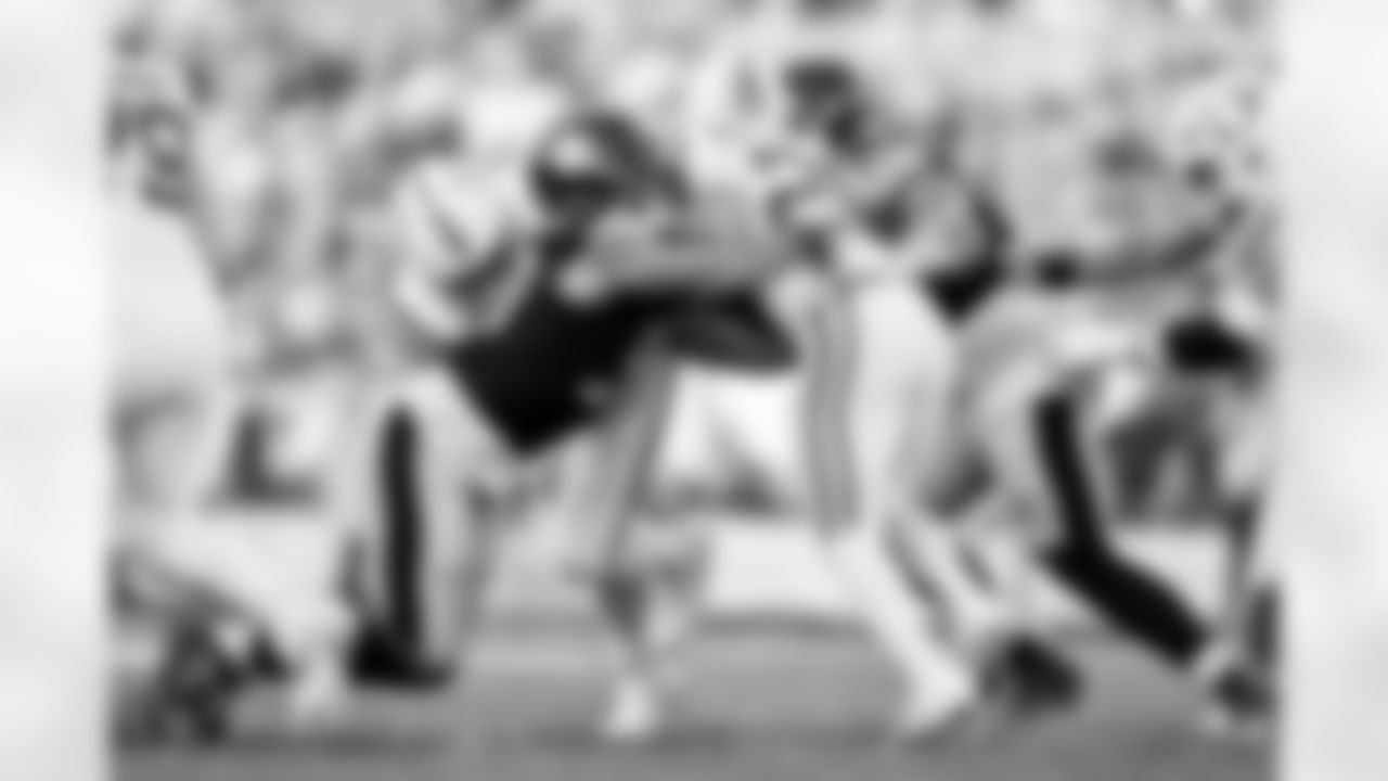 Pittsburgh Steelers linebacker Malik Harrison (50) during a regular season game between the Pittsburgh Steelers and the Indianapolis Colts, Sunday, Nov. 2, 2025 in Pittsburgh, PA. (Alysa Rubin / Pittsburgh Steelers)