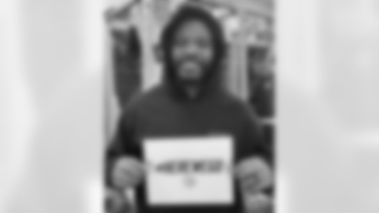 HereWeGo_2023_24-HWG-Sign-Roberts-4x5