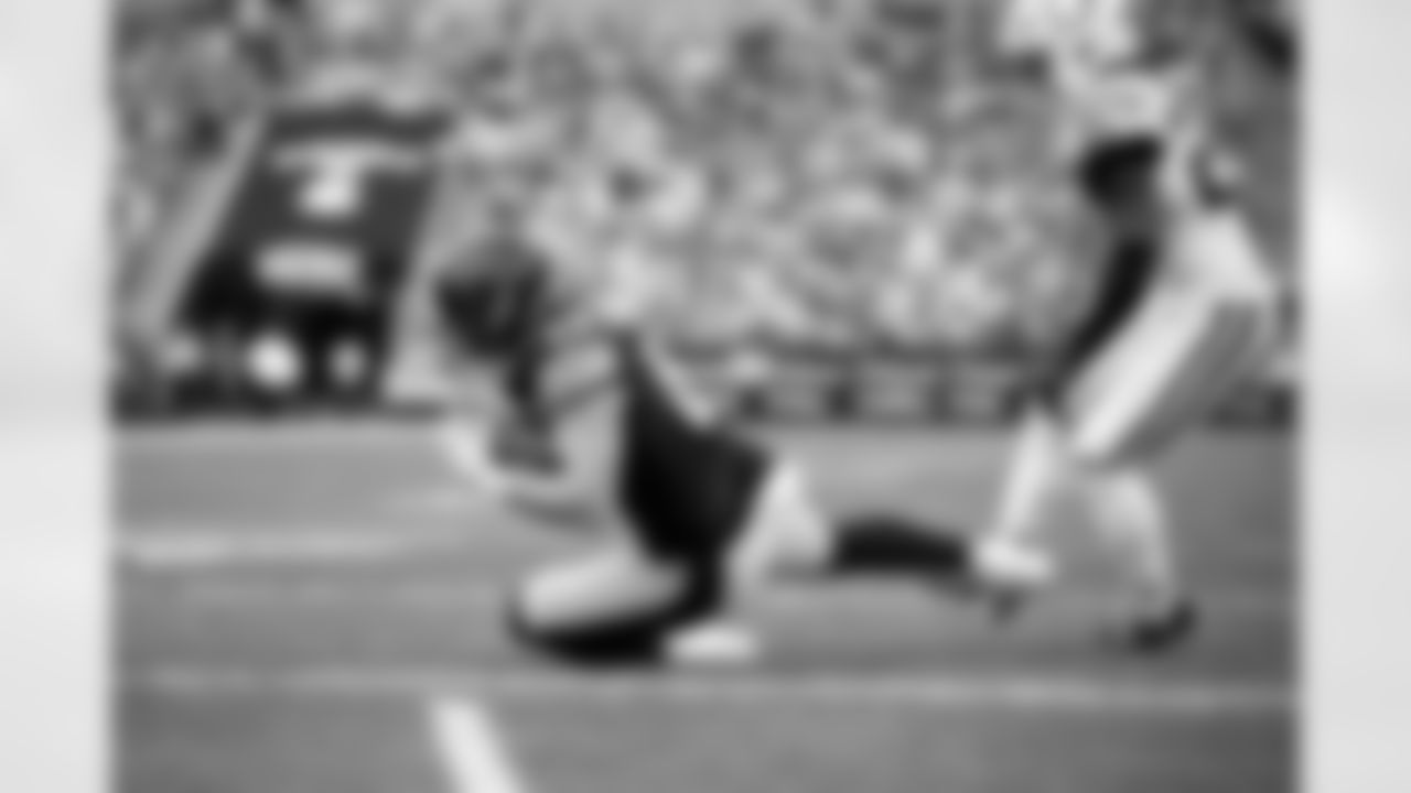 Pittsburgh Steelers tight end Pat Freiermuth (88) during a regular season game between the Pittsburgh Steelers and the Indianapolis Colts, Sunday, Nov. 2, 2025 in Pittsburgh, PA. The Steelers defeated the Colts 27-20. (Karl Roser / Pittsburgh Steelers)