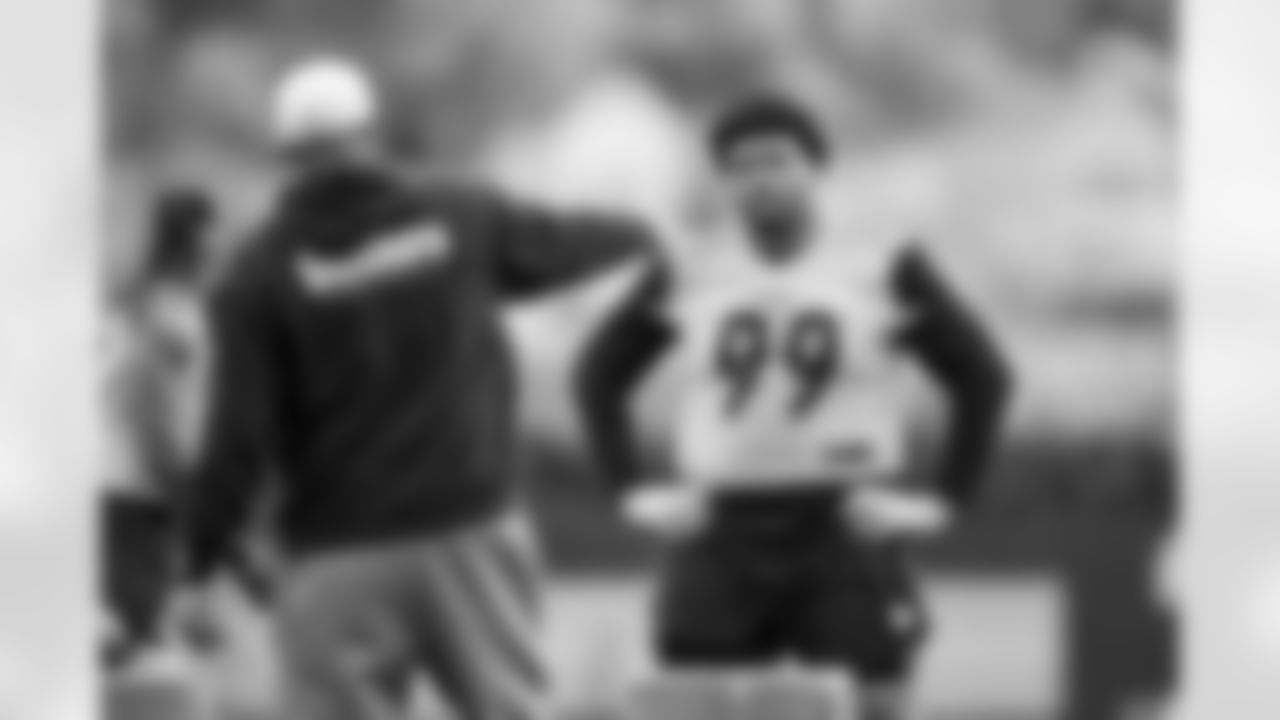 Pittsburgh Steelers defensive tackle Derrick Harmon (99) participates in the Steelers rookie minicamp at the UPMC Rooney Sports Complex, Friday, May 9, 2025 in Pittsburgh, PA. (Karl Roser / Pittsburgh Steelers)