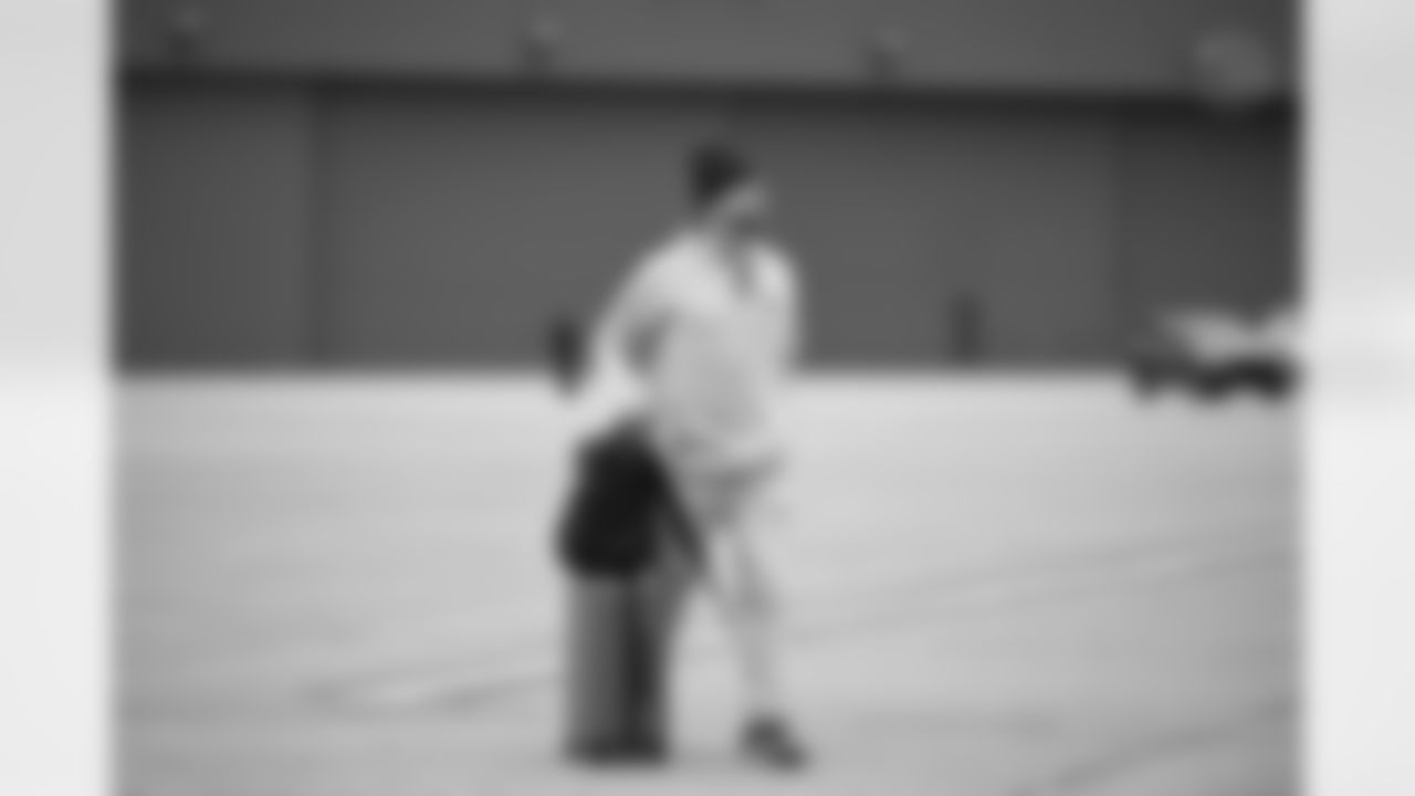 Pittsburgh Steelers wide receiver Adam Thielen (16) travels to Baltimore on Saturday, Dec. 6, 2025 for the Week 14 regular season matchup against the Baltimore Ravens. (Alysa Rubin / Pittsburgh Steelers)