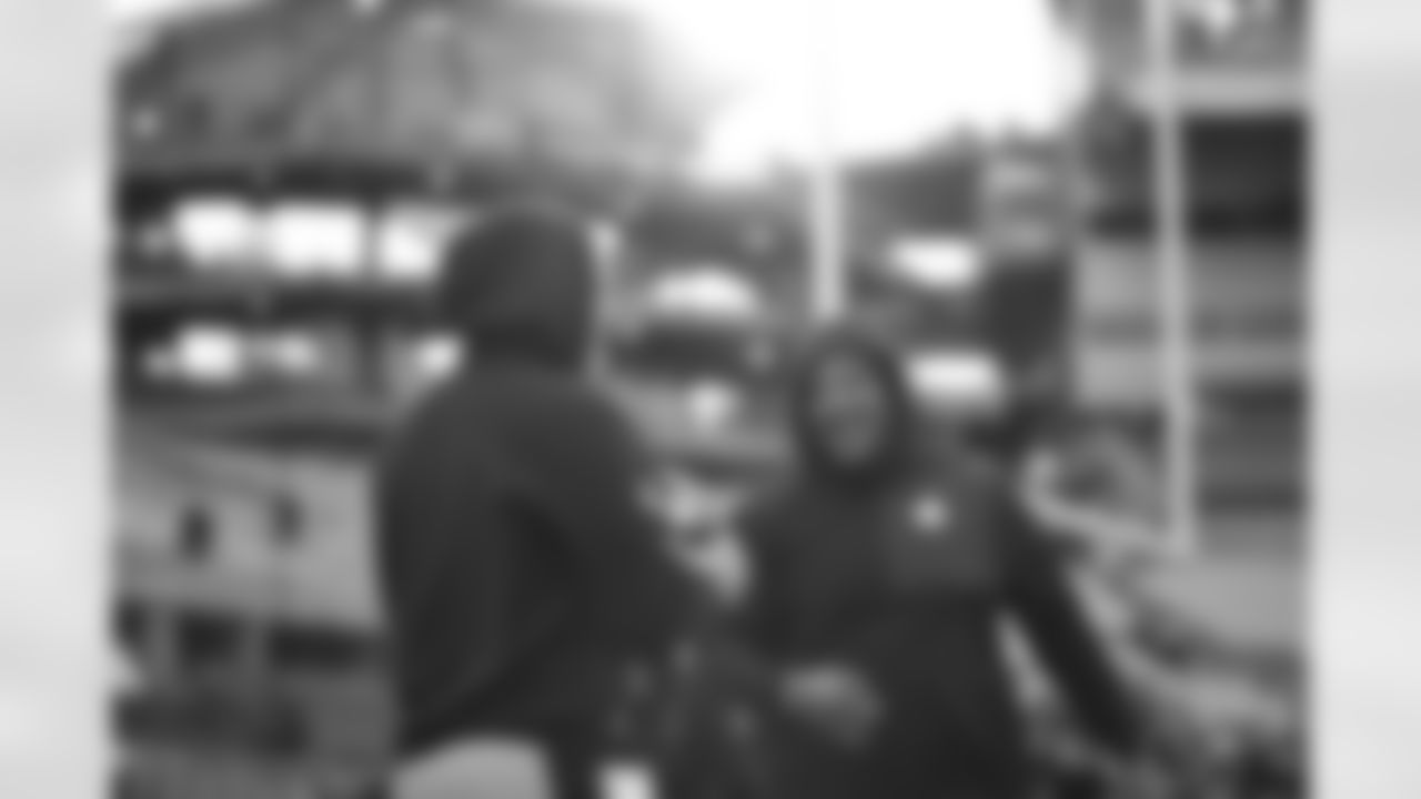 Pittsburgh Steelers offensive lineman Spencer Anderson (74) during a regular season game between the Pittsburgh Steelers and the Buffalo Bills, Sunday, Nov. 30, 2025 in Pittsburgh, PA.  (Alysa Rubin / Pittsburgh Steelers)