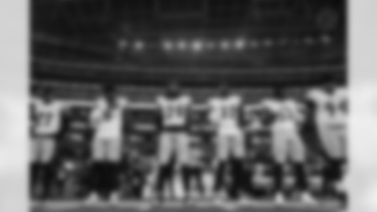 Pittsburgh Steelers defensive back Chuck Clark (21) Pittsburgh Steelers linebacker Patrick Queen (6) Pittsburgh Steelers safety Kyle Dugger (29) Pittsburgh Steelers cornerback James Pierre (42) Pittsburgh Steelers linebacker Mark Robinson (57) Pittsburgh Steelers defensive end Yahya Black (94) during a regular season game between the Pittsburgh Steelers and the Los Angeles Chargers, Sunday, Nov. 9, 2025 in Inglewood, CA. (Karl Roser / Pittsburgh Steelers)