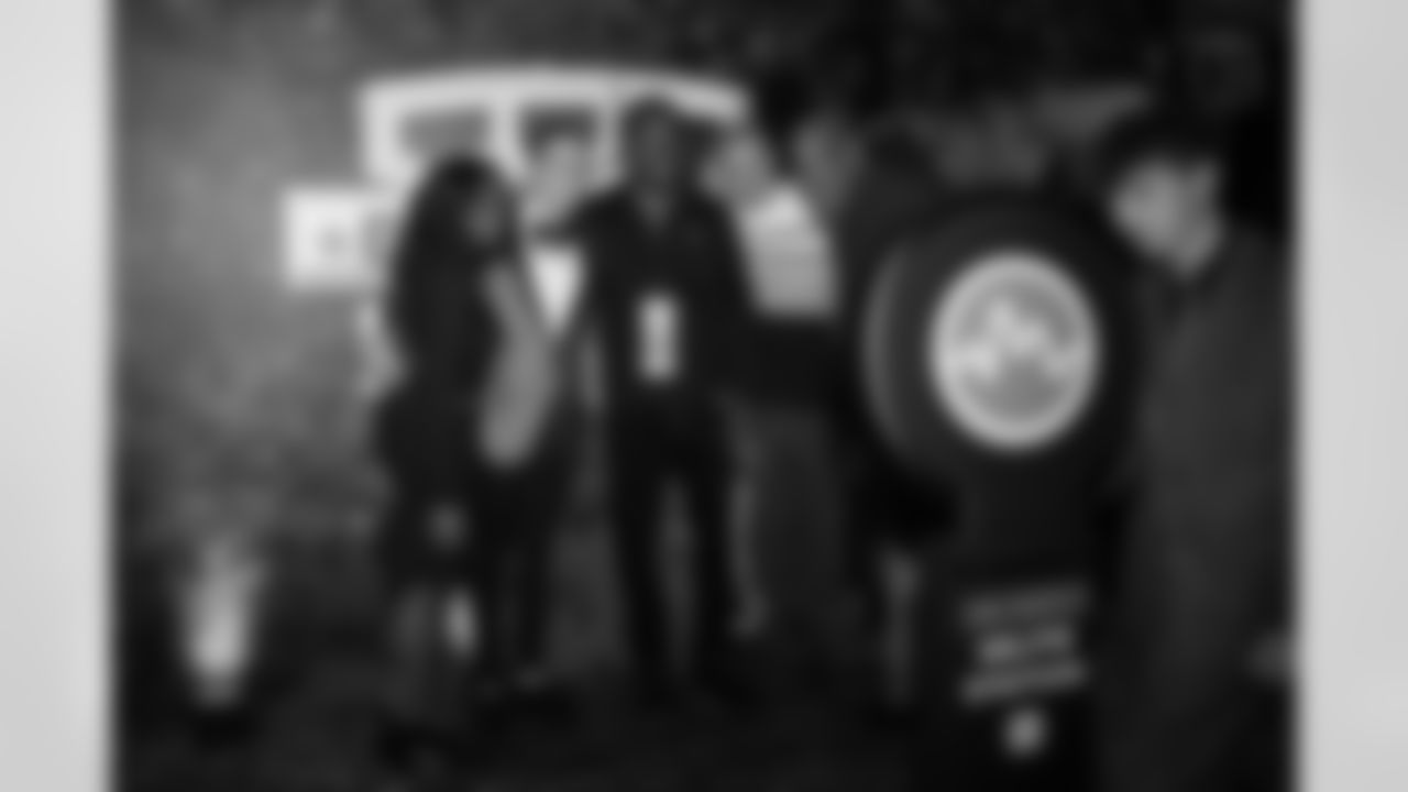 The Pittsburgh Steelers celebrated the 20th anniversary of Super Bowl XL during the Alumni Weekend Dinner at Acrisure Stadium benefitting the UPMC Sports Medicine Concussion Program, Saturday, Nov. 1, 2025 in Pittsburgh, PA. (Alysa Rubin / Pittsburgh Steelers)