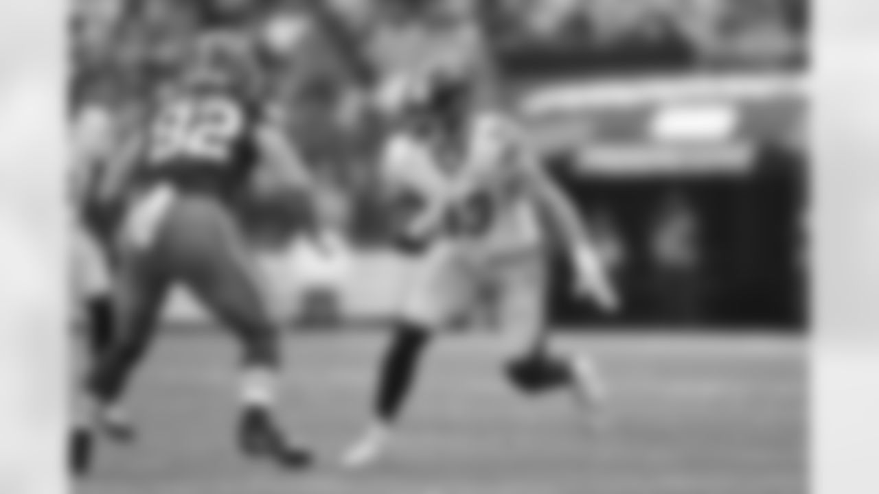 Pittsburgh Steelers linebacker Jack Sawyer (33) during a regular season game between the Pittsburgh Steelers and the Cleveland Browns, Sunday, Dec. 28, 2025 in Cleveland, OH. (Karl Roser / Pittsburgh Steelers)