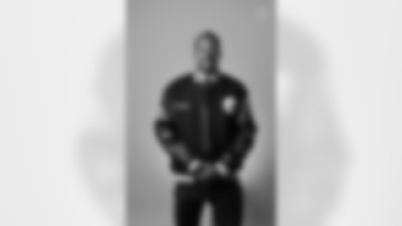 The Pittsburgh Steelers celebrate the 2025 Hall of Honor Class during the Hall of Honor Dinner Ceremony presented by U.S. Steel on Sunday, Dec. 14, 2025 in Pittsburgh, PA. (Karl Roser / Pittsburgh Steelers)