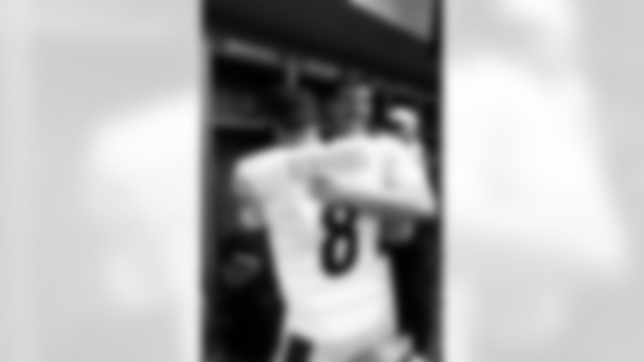 Pittsburgh Steelers quarterback Aaron Rodgers (8) and Pittsburgh Steelers quarterback Mason Rudolph (2) during a regular season game between the Pittsburgh Steelers and the Detroit Lions, Sunday, Dec. 21, 2025 in Detroit, MI. (Karl Roser / Pittsburgh Steelers)