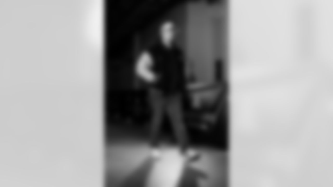 Pittsburgh Steelers linebacker Carson Bruener (44) during a regular season game between the Pittsburgh Steelers and the Miami Dolphins, Monday, Dec. 15, 2025 in Pittsburgh, PA. (Alysa Rubin / Pittsburgh Steelers)